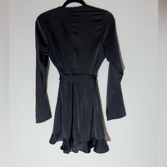 Pink Lily Long sleeve Romper Size Small - Picture 4 of 4